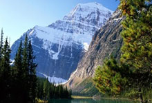 王大雷赛前更衣室讲话:让我们享受比赛!.